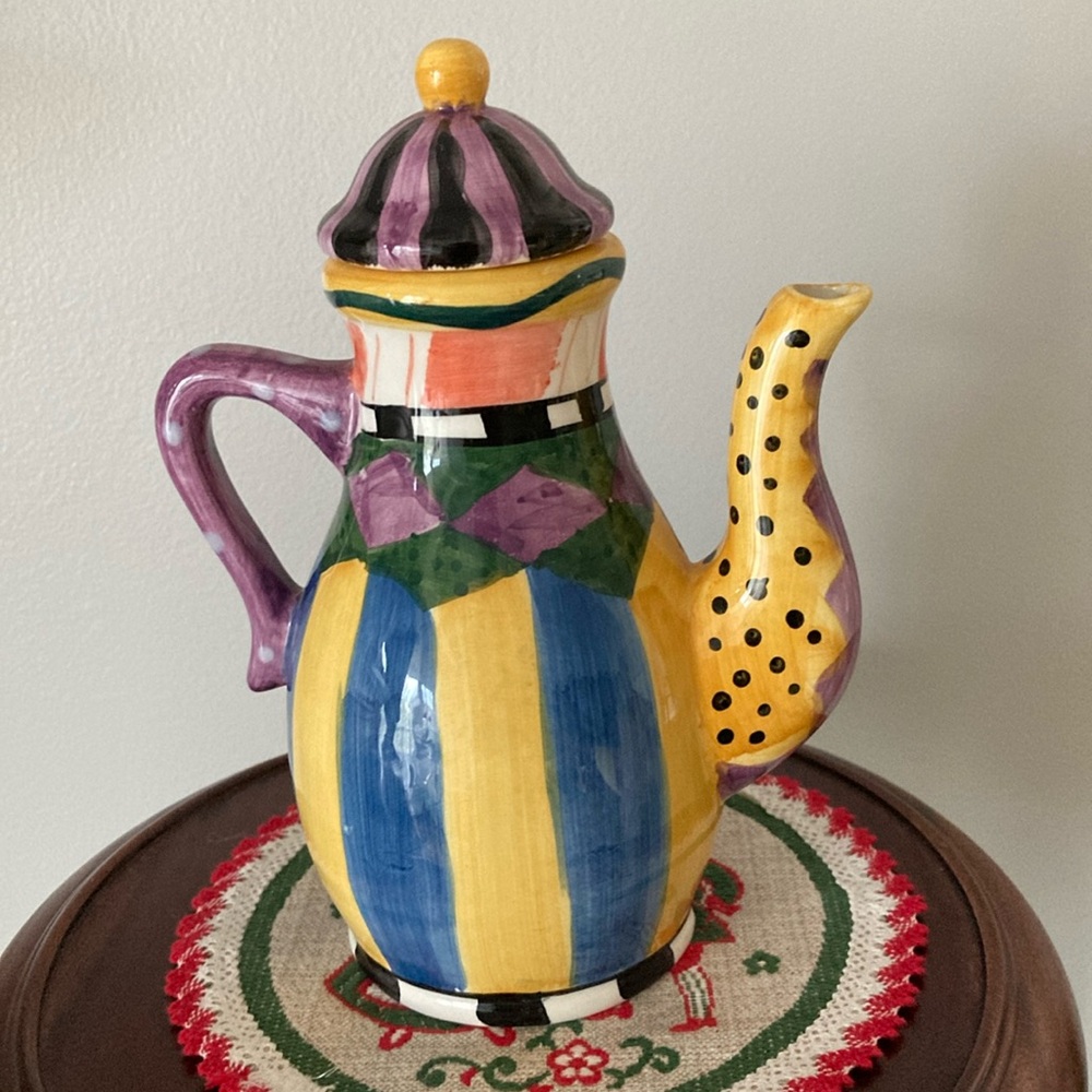 Vintage and rare Bella Casa tea pot by Ganz